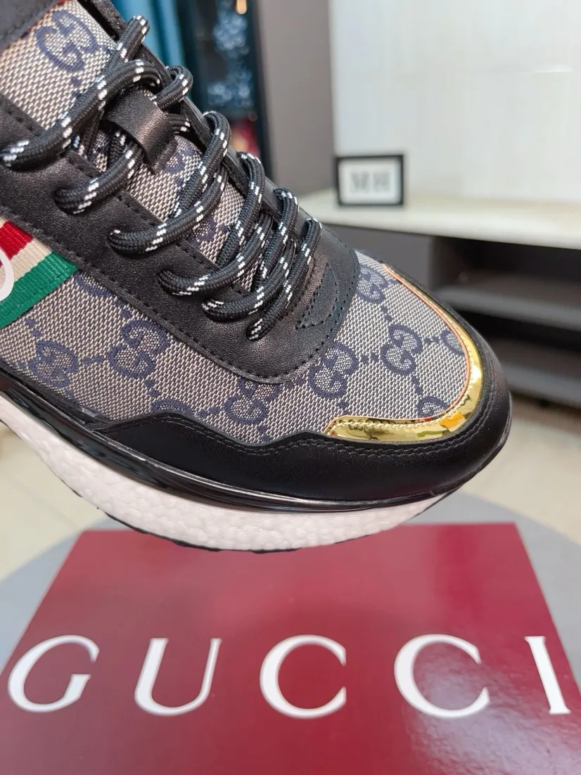 Men's shoes 💰458🌹🌹GUCCI [Gucci] New high-end brand of men's shoes, the latest fashionable casual men's shoes, trendy and versatile, relaxed and sporty style, uppers imported from Italy, first-layer cowhide, genuine leather lining, and ultra-fine workmanship. Original personalized fashionable rubber wear-resistant outsole, light and comfortable on the foot, size 38-44